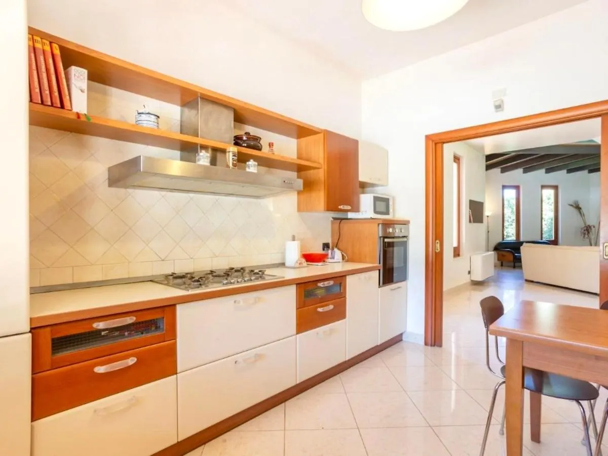 Villa Vittoria By Interhome Valderice